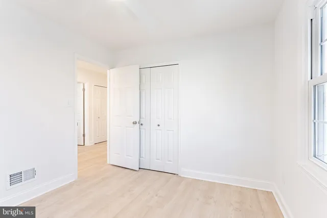 $674,888 | 5480 Lighthouse Lane, Burke, VA 22015