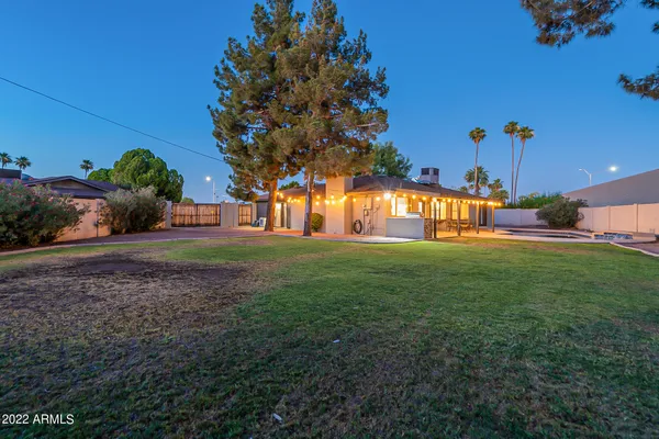 $4,895 | 4026 South Holbrook Lane, Tempe, AZ 85282