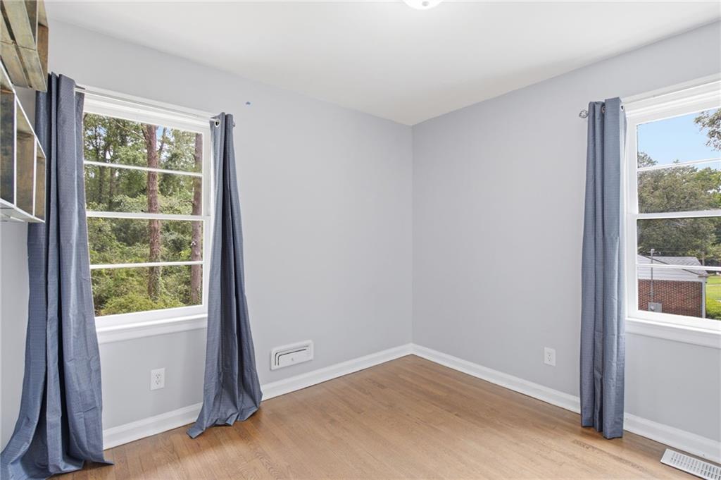 1402 Midlawn Drive Decatur, GA 30032 - Photo 24 of 37 Gallery Image 24