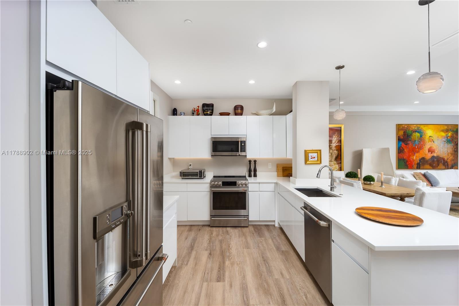 41 Southwest Seminole Street, Unit 208 Stuart, FL 34994 - Photo 3 of 16