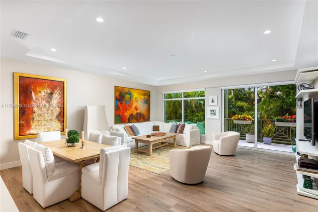 $1,249,000 | 41 Southwest Seminole Street, Unit 208, Stuart, FL 34994