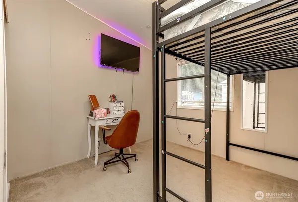 a view of workspace with windows