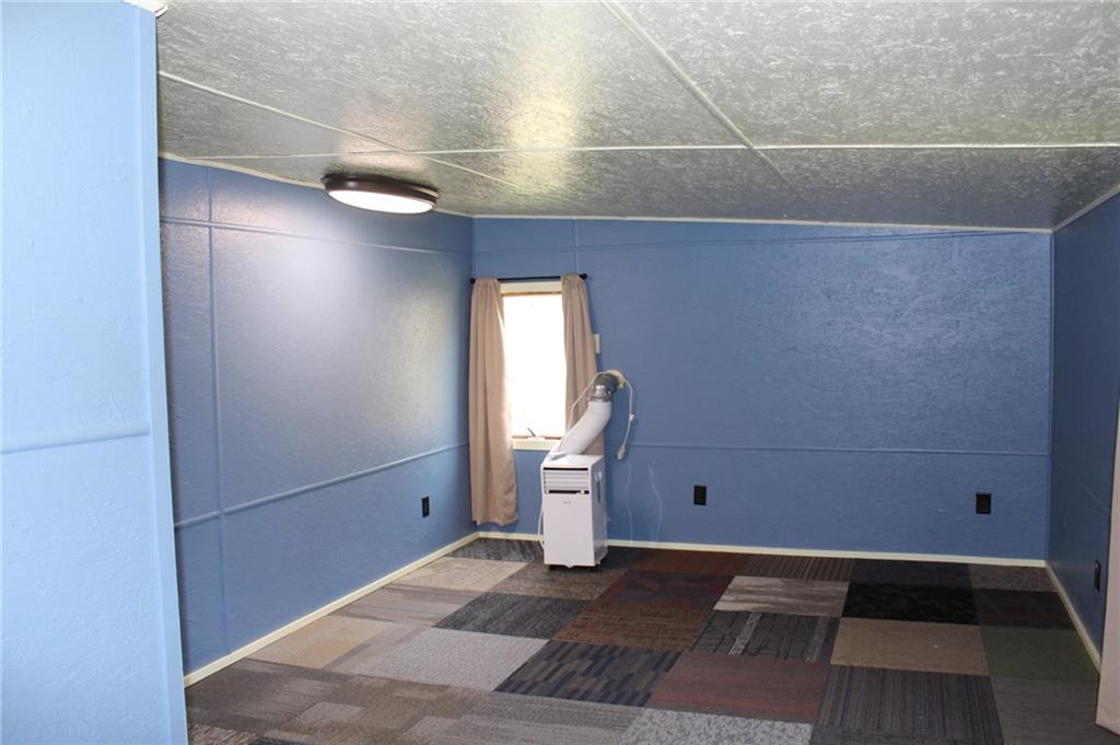 111 Parnell Road Confluence, PA 15424 - Photo 11 of 25