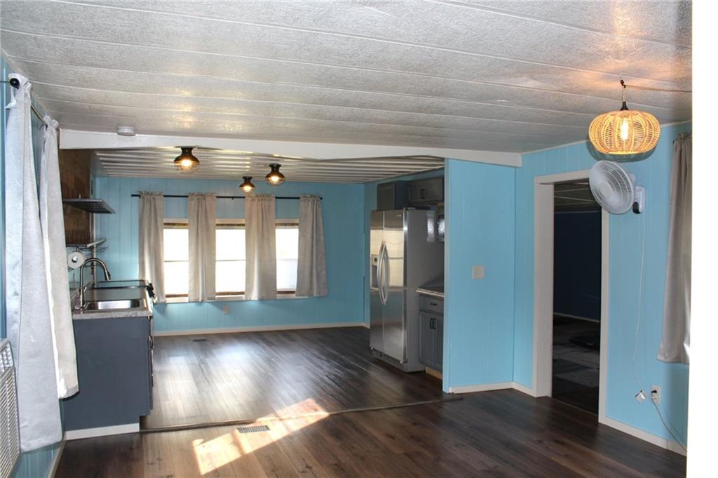 111 Parnell Road Confluence, PA 15424 - Photo 2 of 25