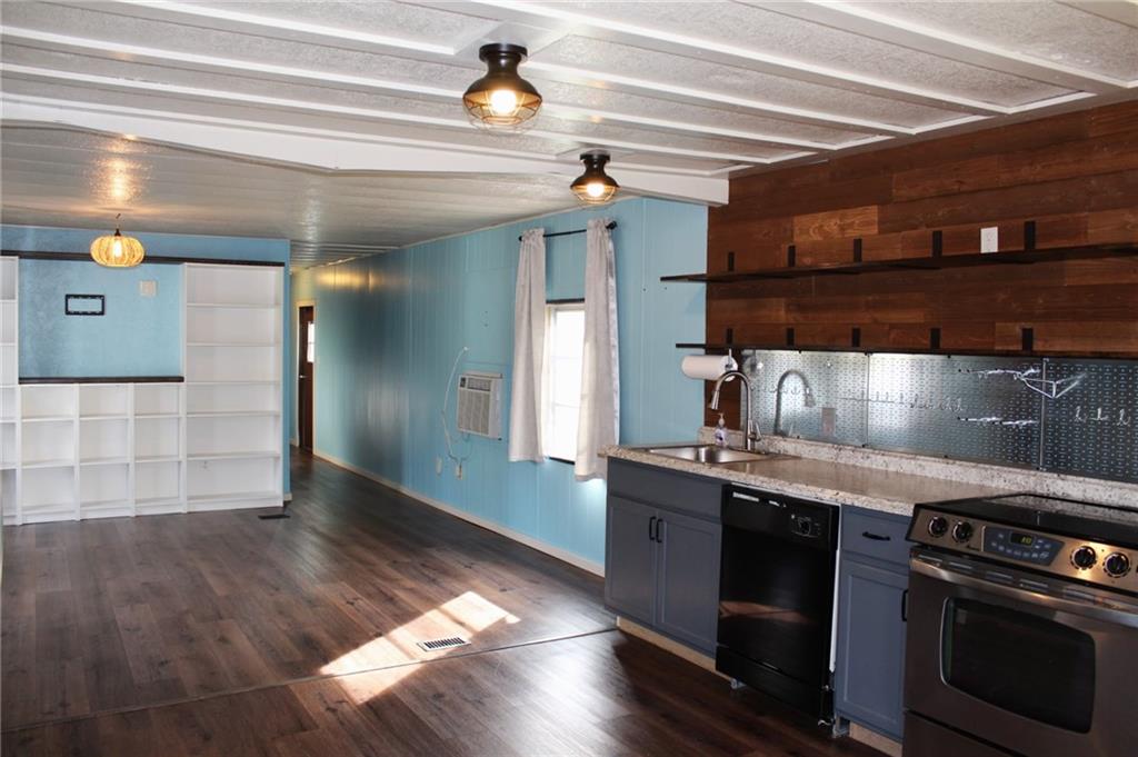 111 Parnell Road Confluence, PA 15424 - Photo 4 of 25