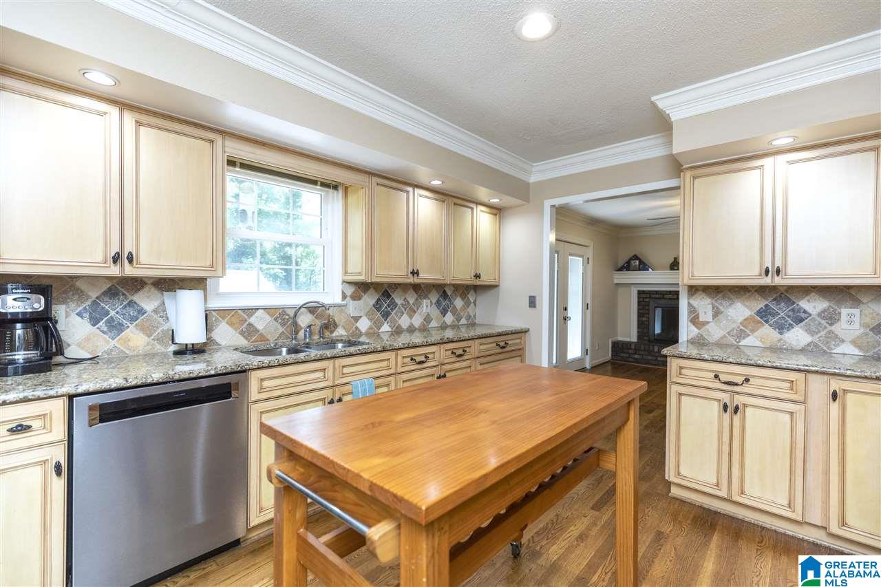 3430 Hurricane Road Birmingham, AL 35226 - Photo 9 of 38