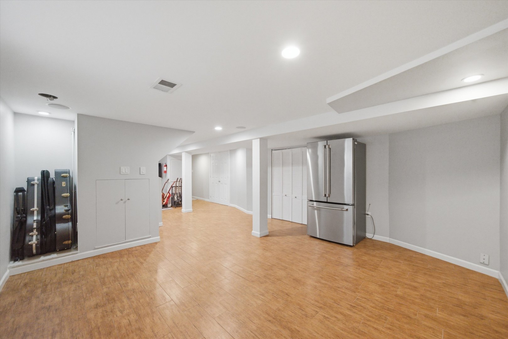 6057 North Tripp Avenue Chicago, IL 60646 - Photo 32 of 45