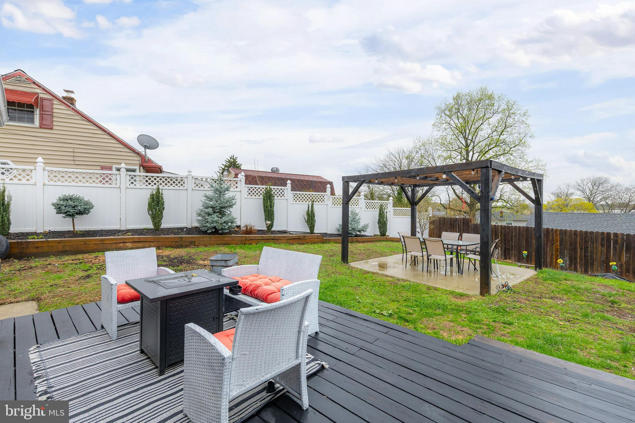 414 Westminster Road Wenonah, NJ 08090 - Photo 16 of 21 a view of a swimming pool with a lounge chairs