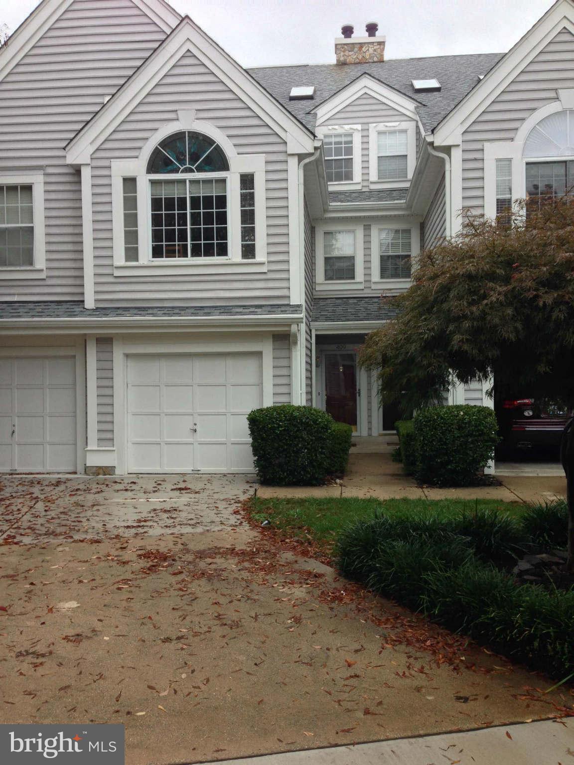 409 Fortress Way Occoquan, VA 22125 - Photo 1 of 28 Exterior (Front)