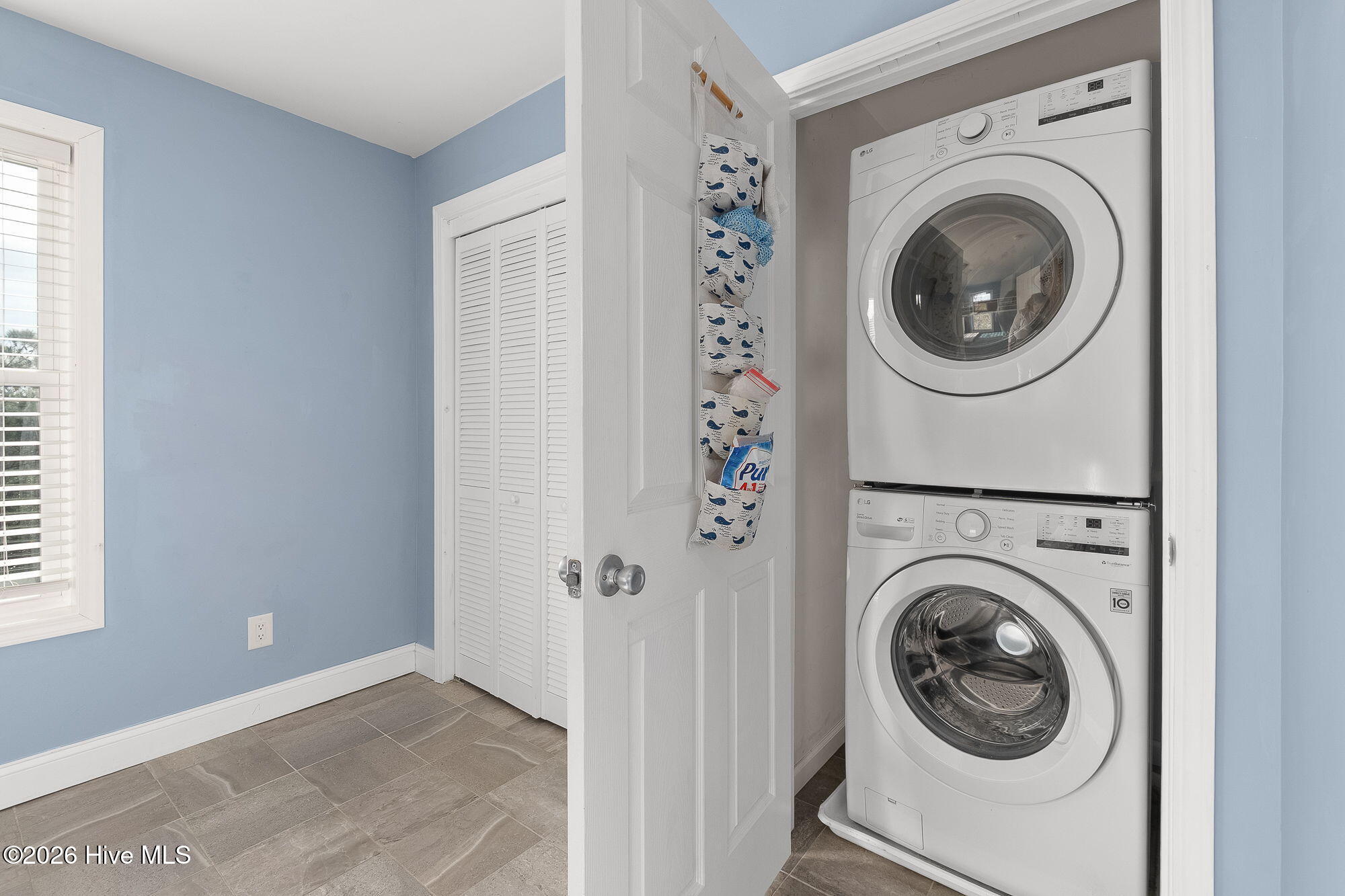 105 Sandy Landing Road Cedar Island, NC 28520 - Photo 27 of 46 Laundry