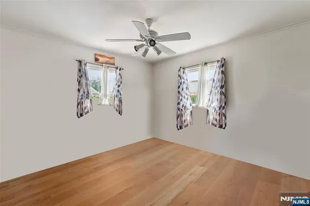 $299,999 | 20 Blueberry Lane, Willingboro, NJ 08046