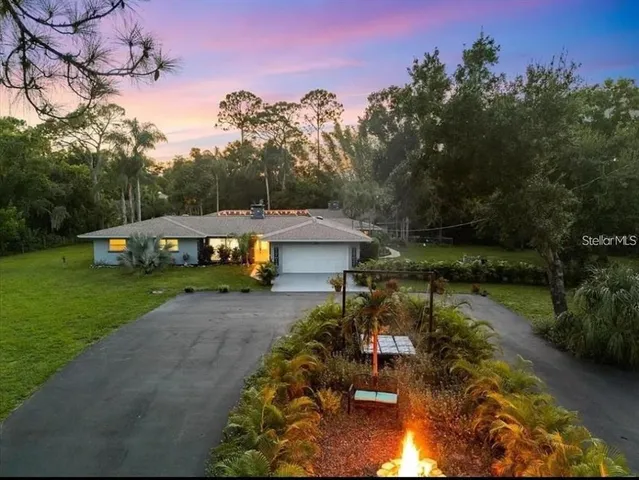 $3,500 | 3740 Aberdeen Drive, Sarasota, FL 34240