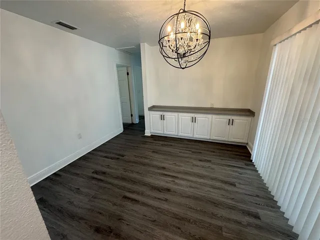 $3,500 | 3740 Aberdeen Drive, Sarasota, FL 34240