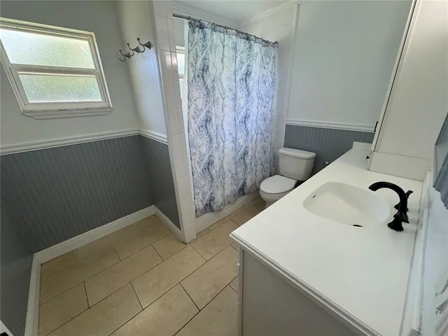 $3,500 | 3740 Aberdeen Drive, Sarasota, FL 34240