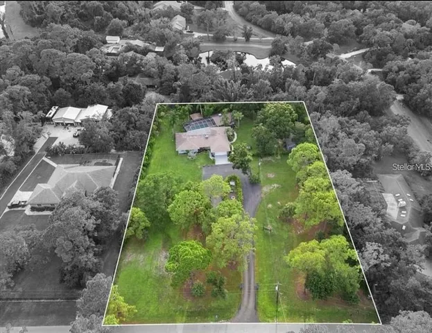 $3,500 | 3740 Aberdeen Drive, Sarasota, FL 34240