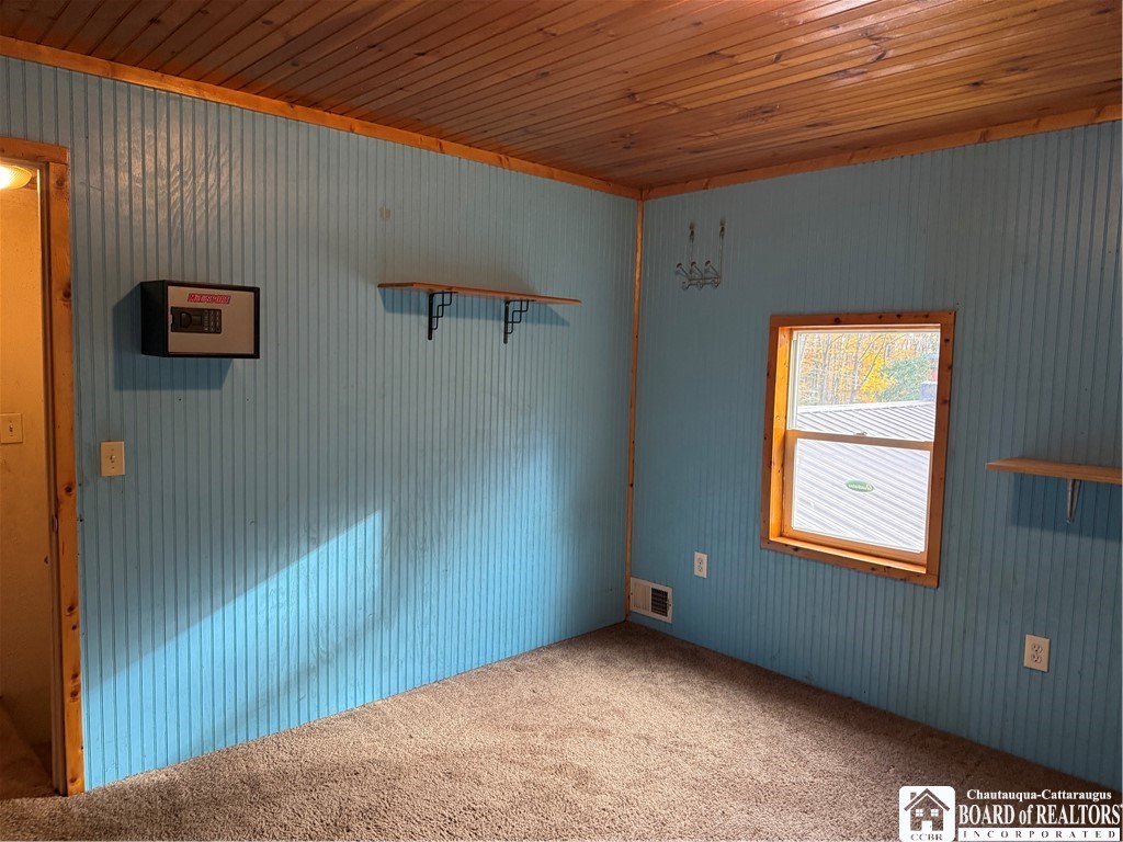 6651 Webber Road Chautauqua, NY 14781 - Photo 21 of 25 Bedroom upstairs