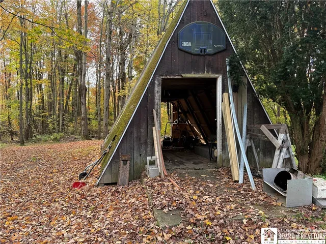 $249,500 | 6651 Webber Road, Chautauqua, NY 14781