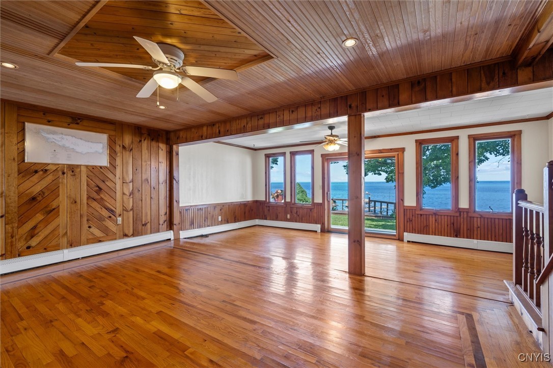 7353 Lakeshore Road Cicero, NY 13039 - Photo 16 of 48