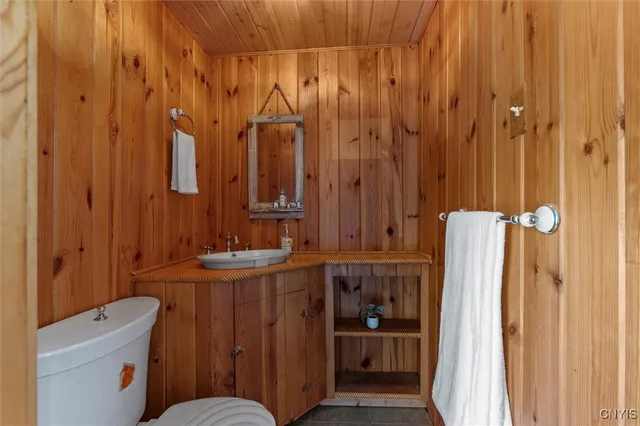 $420,000 | 7353 Lakeshore Road, Cicero, NY 13039