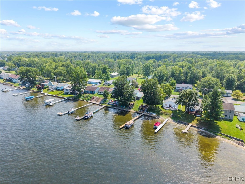 7353 Lakeshore Road Cicero, NY 13039 - Photo 41 of 48