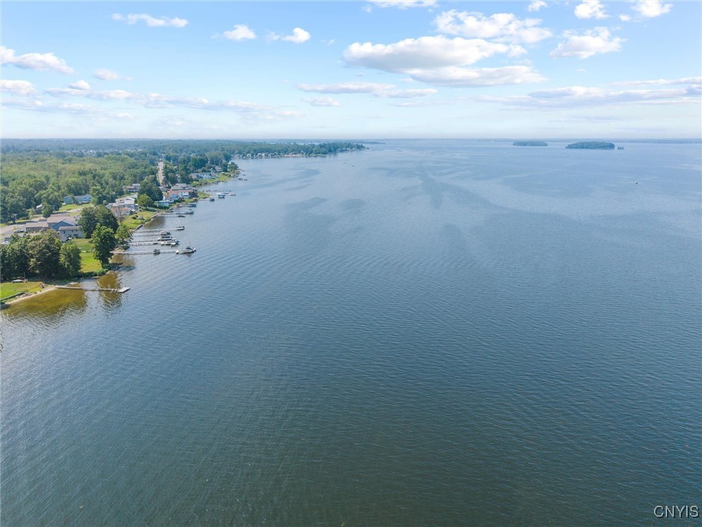 7353 Lakeshore Road Cicero, NY 13039 - Photo 44 of 48