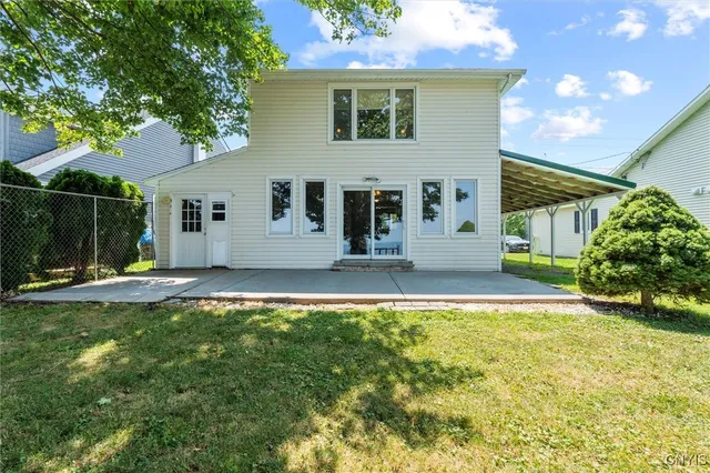 $420,000 | 7353 Lakeshore Road, Cicero, NY 13039