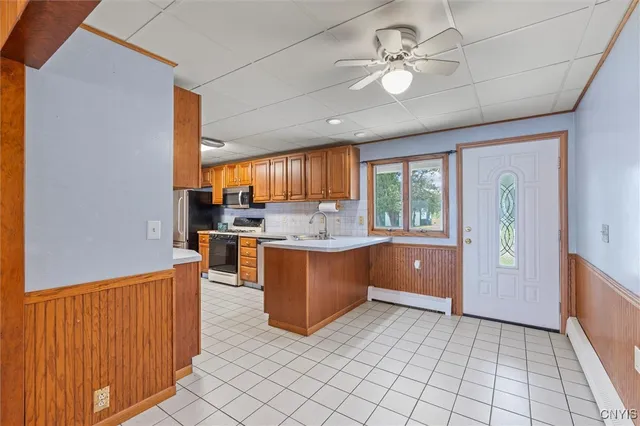 $420,000 | 7353 Lakeshore Road, Cicero, NY 13039