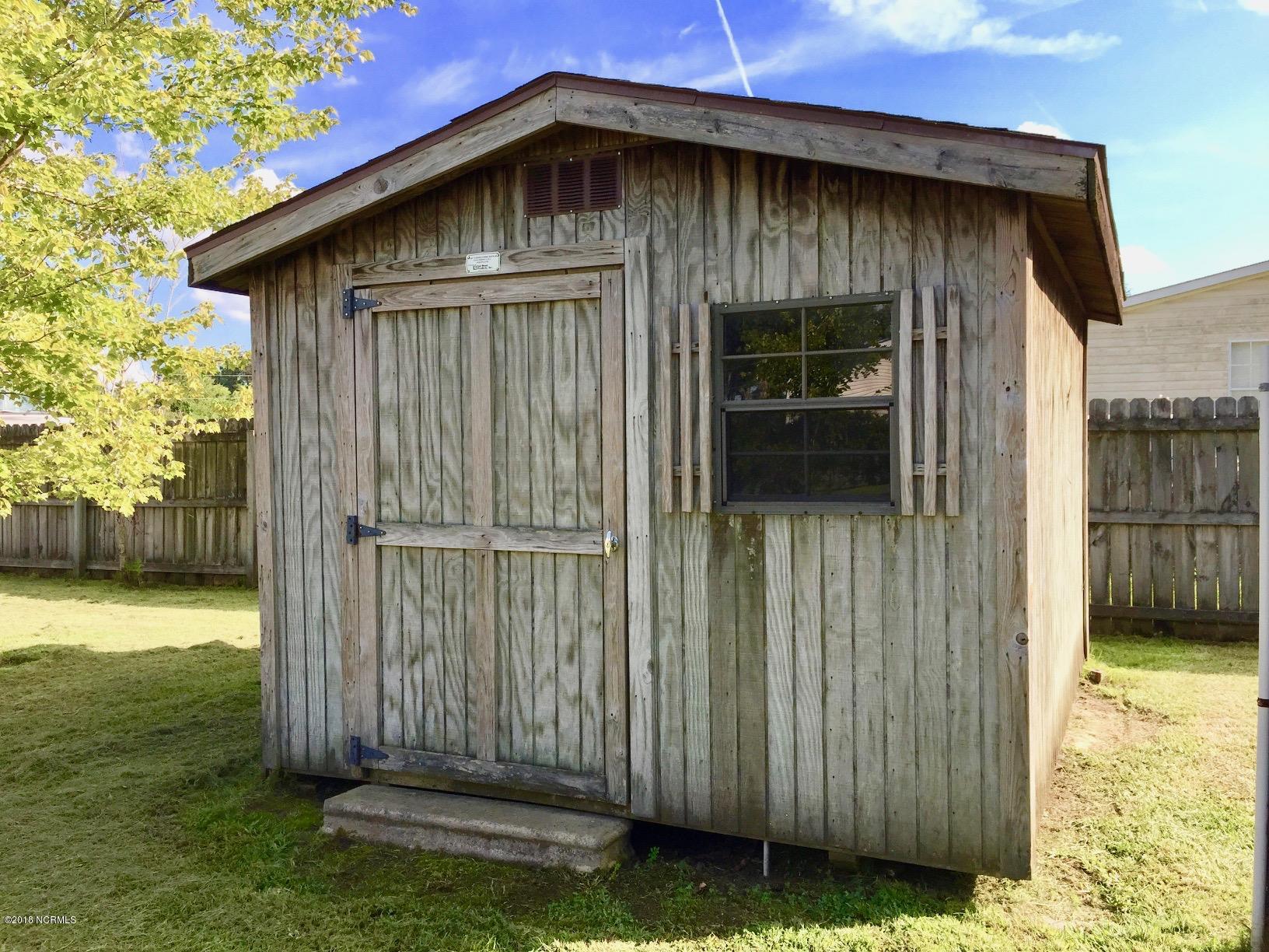 505 Hudnell Road Ernul, NC 28527 - Photo 29 of 29 Storage Shed