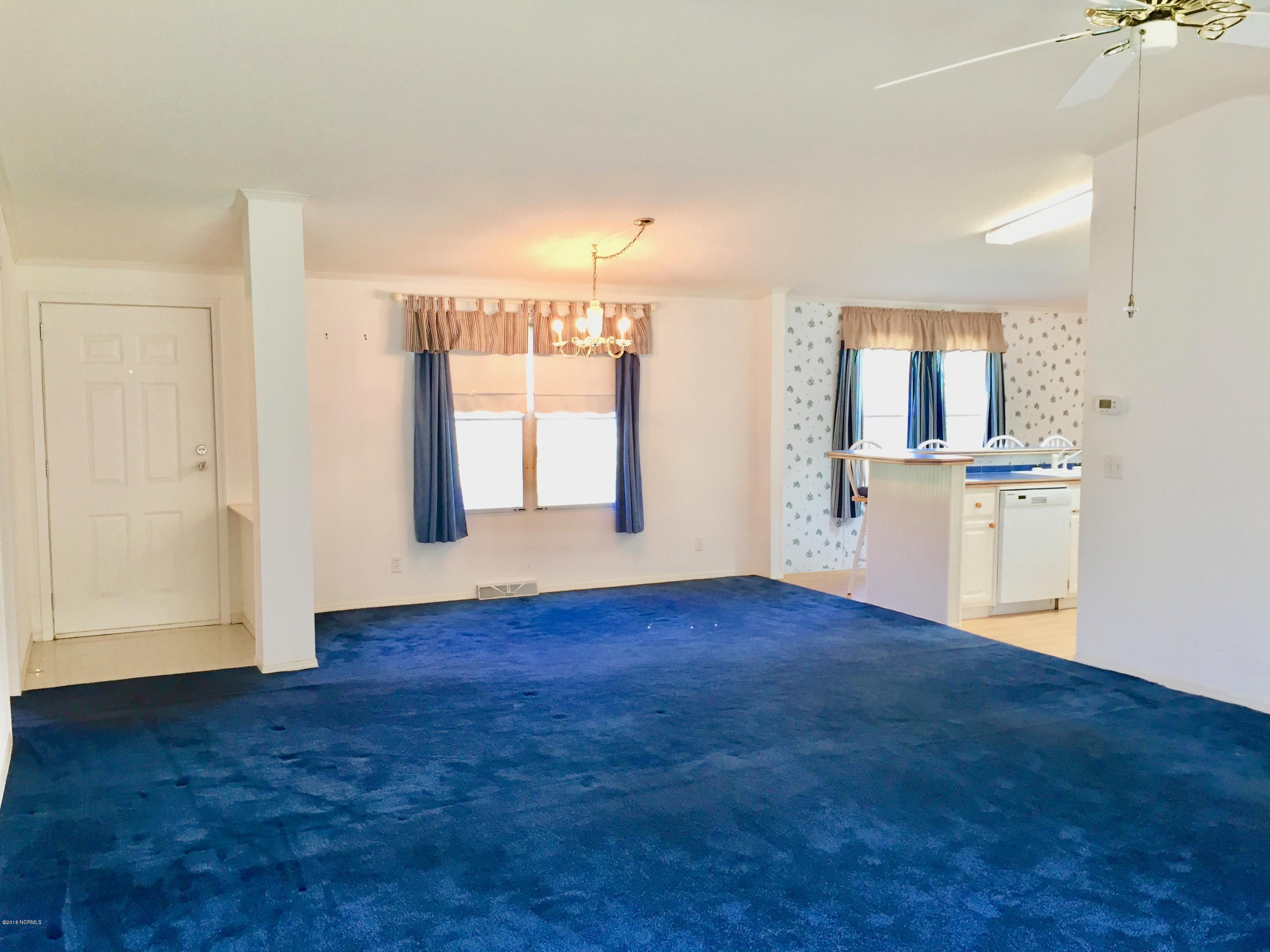 505 Hudnell Road Ernul, NC 28527 - Photo 4 of 29 Living Room / Dining Room Combo