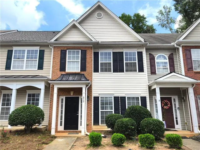 $269,900 | 619 Kenridge Way, Suwanee, GA 30024