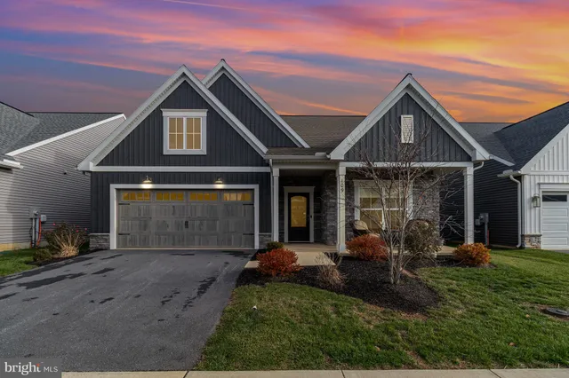 $475,000 | 109 Pinnacle Rdg Drive, Annville, PA 17003