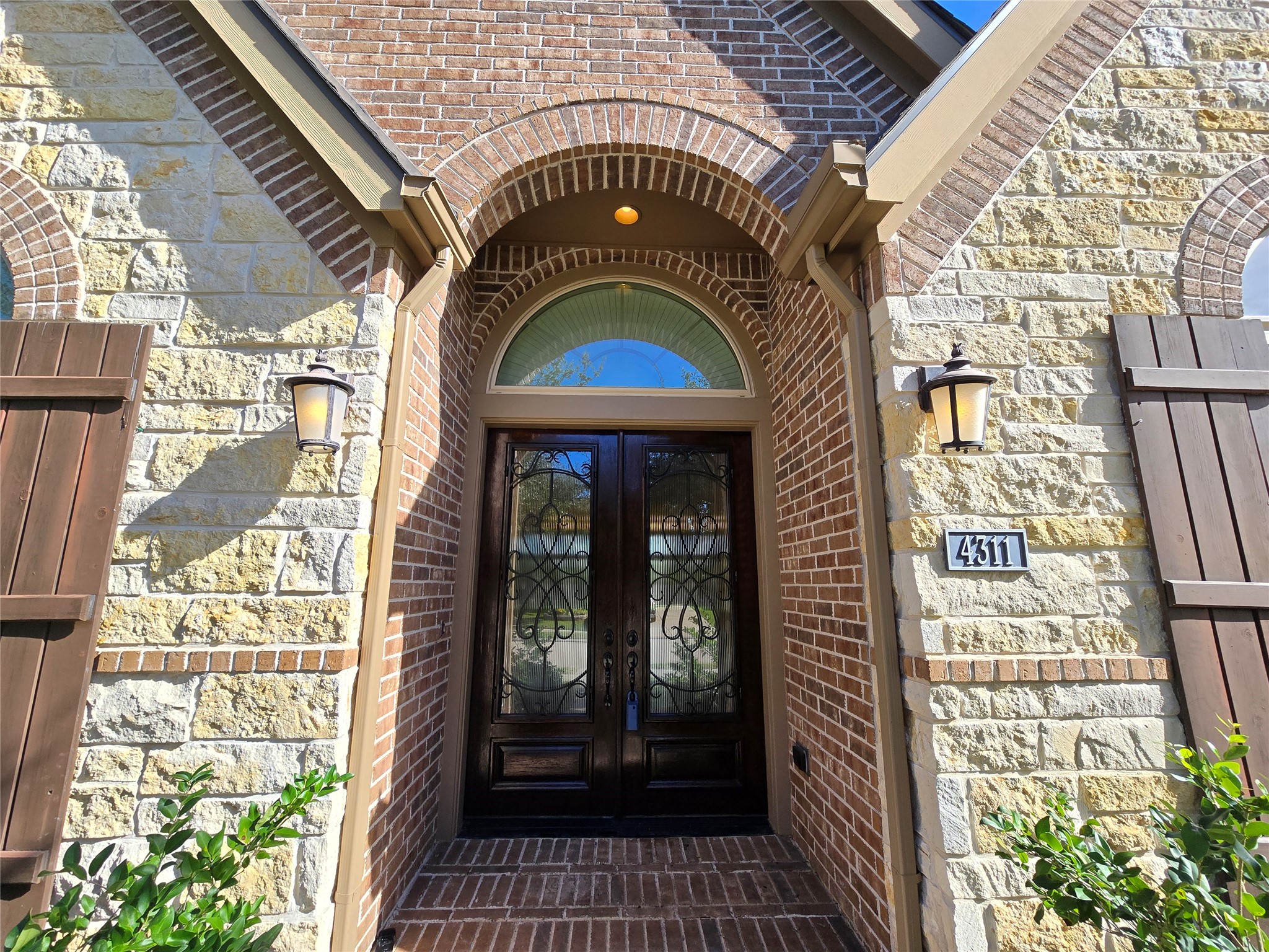 4311 Piper Shadow Lane Katy, TX 77494 - Photo 2 of 29 a front view of a building
