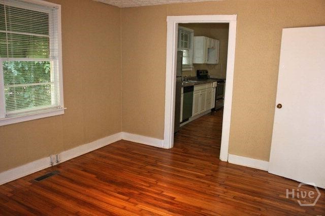 472 Whitehall Road Athens, GA 30605 - Photo 2 of 9