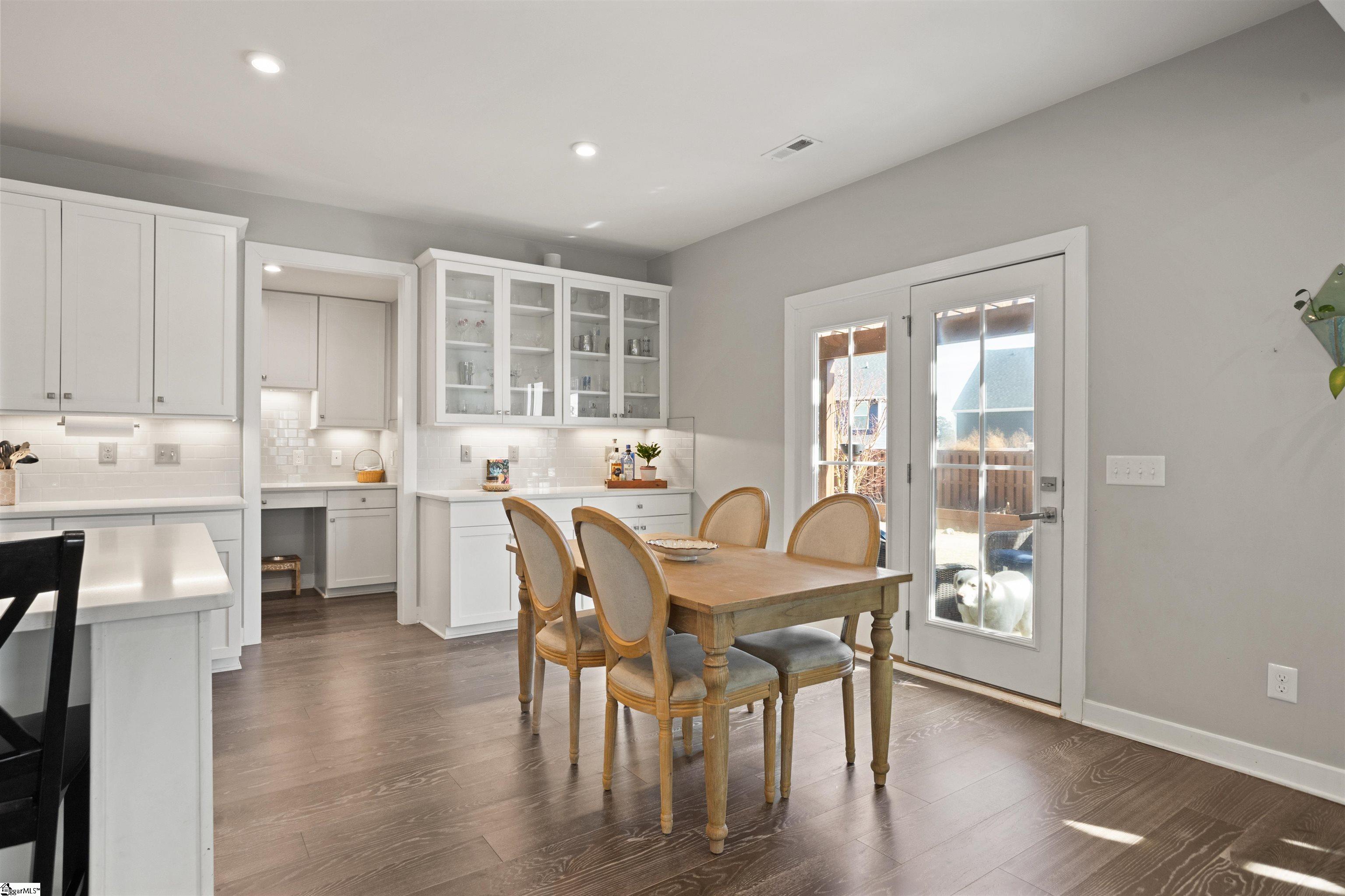 8 Blackfoot Road Greenville, SC 29607 - Photo 28 of 49