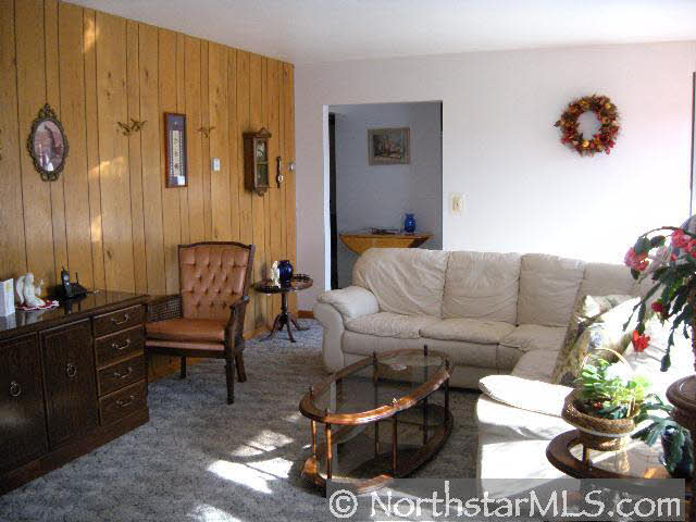 N2248 Curtis Road Stanley, WI 54768 - Photo 6 of 9 Gallery Image 6