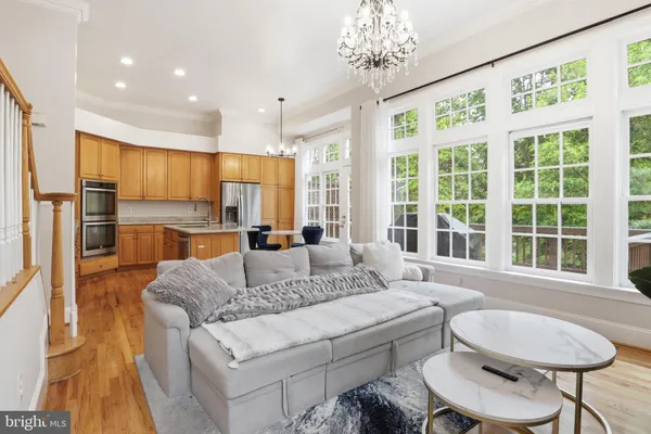 $1,270,000 | 2323 Sawtooth Oak Court, Vienna, VA 22182