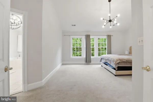$1,270,000 | 2323 Sawtooth Oak Court, Vienna, VA 22182