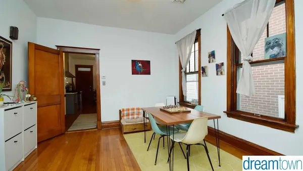 $3,200 | 2524 West Palmer Street, Unit 2, Chicago, IL 60647