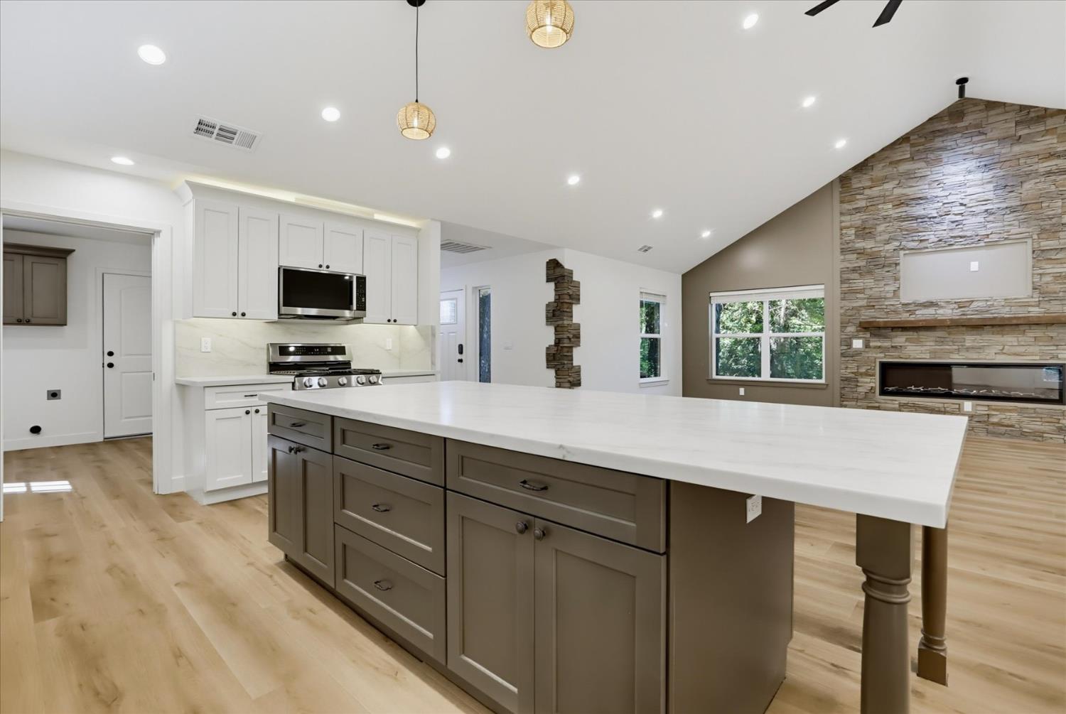 12176 East Bennett Road Grass Valley, CA 95945 - Photo 23 of 81