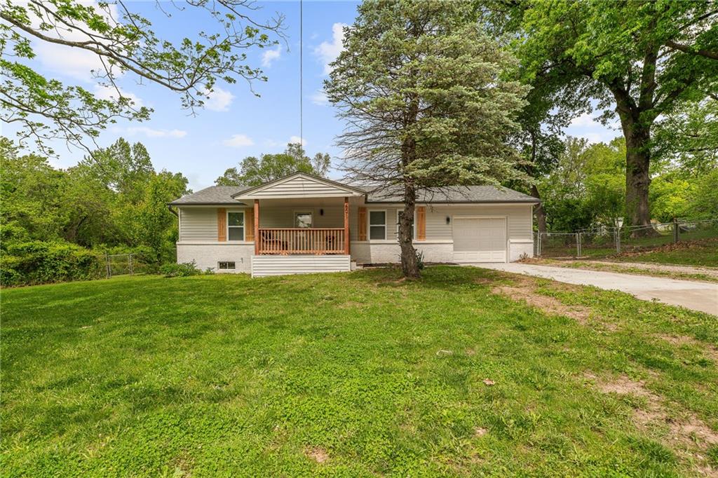 601 East Eisenhower Road Lansing, KS 66043 - Photo 29 of 30