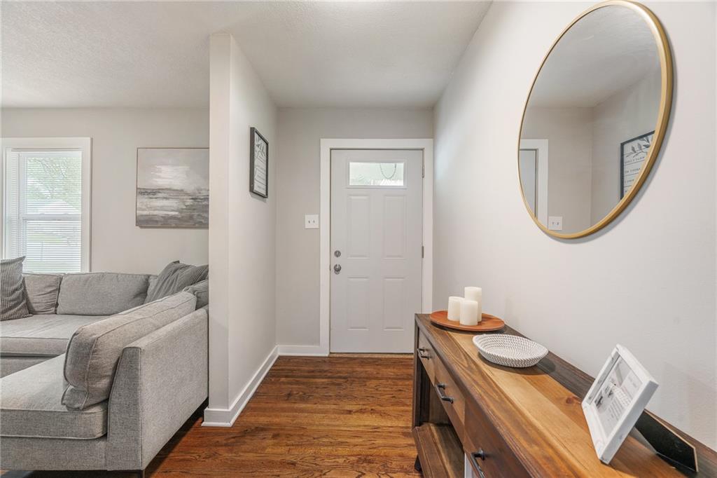 601 East Eisenhower Road Lansing, KS 66043 - Photo 7 of 30