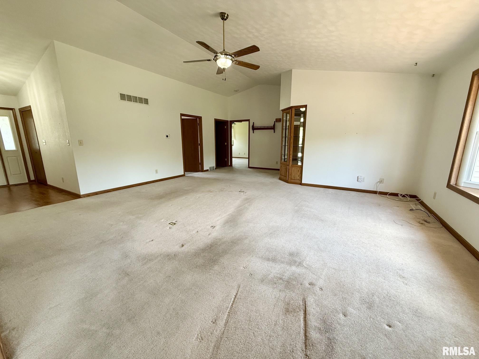 24822 Brookwood Hills Road Athens, IL 62613 - Photo 5 of 58
