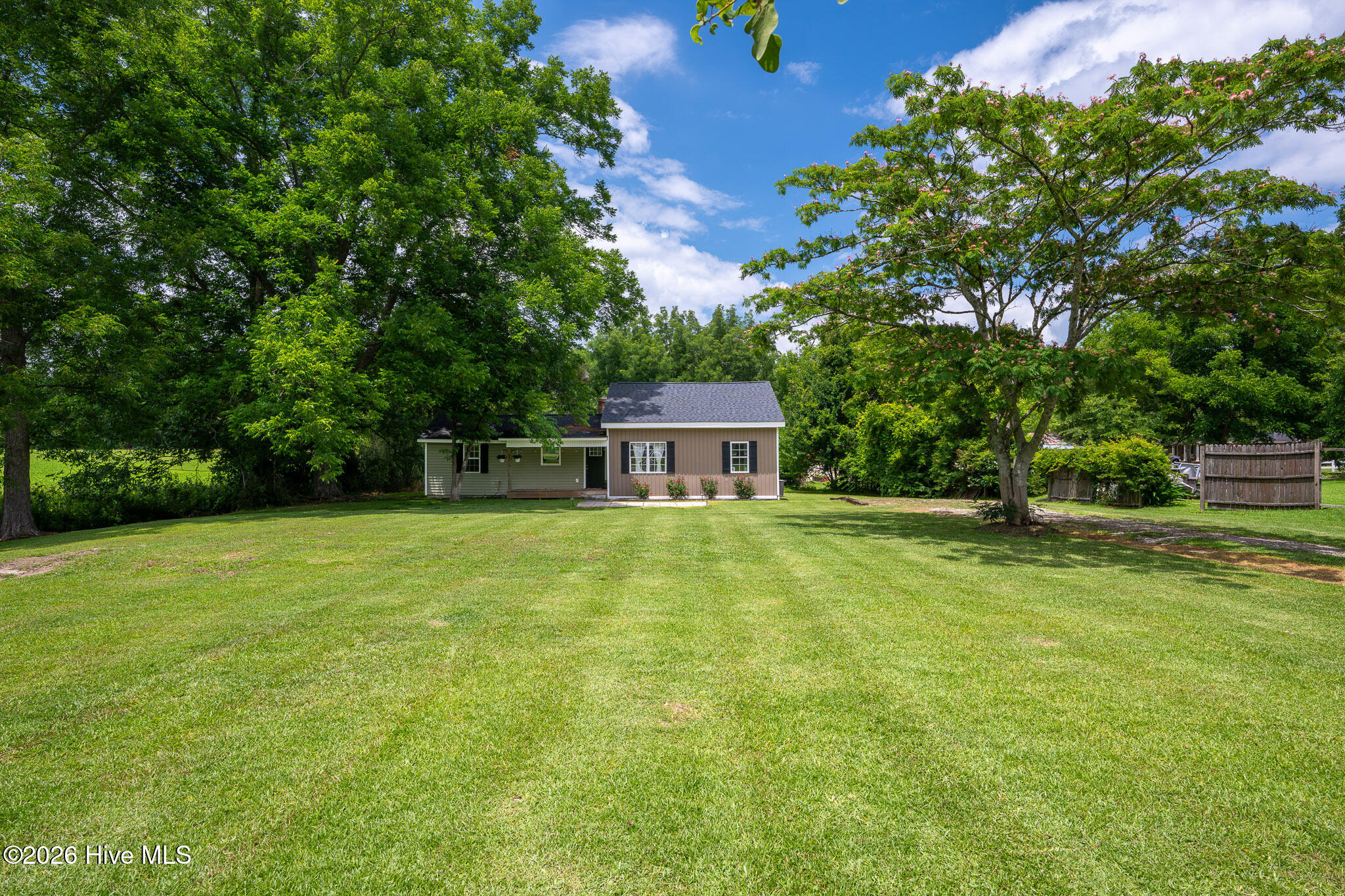 341 North Humphrey Road Jacksonville, NC 28546 - Photo 4 of 64