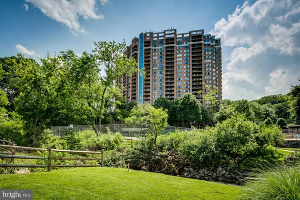 $274,888 | 10101 Grosvenor Place, Unit 1908, Rockville, MD 20852