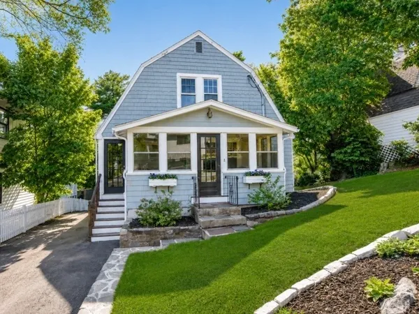 $1,099,000 | 96 Wompatuck Road, Hingham, MA 02043