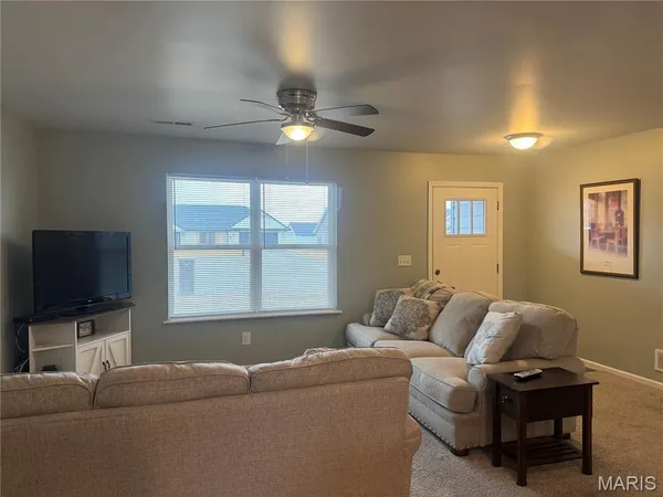 $347,000 | 317 Braeburn Drive, Hannibal, MO 63401