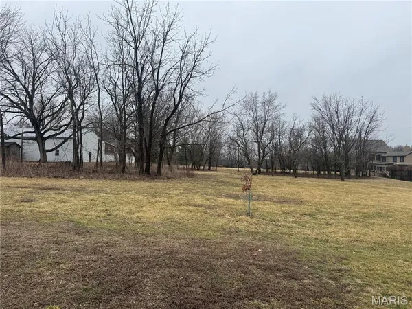 $347,000 | 317 Braeburn Drive, Hannibal, MO 63401
