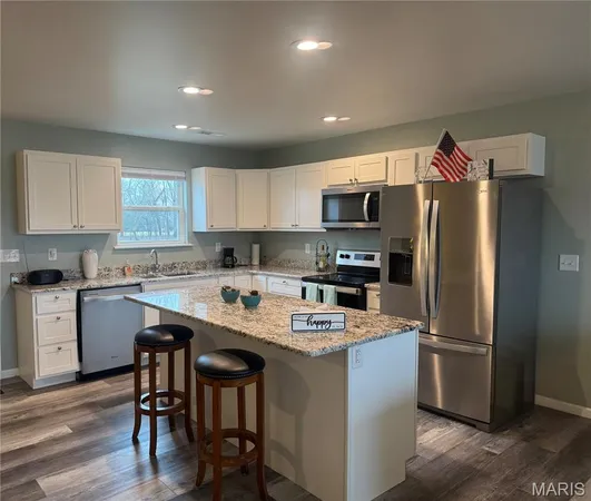 $347,000 | 317 Braeburn Drive, Hannibal, MO 63401