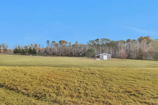 $1,400,000 | 2297 Highway 84, Mount Enterprise, TX 75681