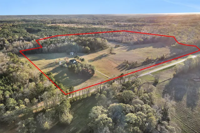 $1,400,000 | 2297 Highway 84, Mount Enterprise, TX 75681